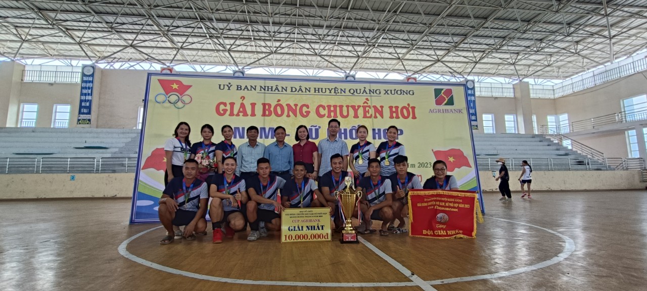 Thị trấn Tân Phong tham gia  Giải bóng chuyền hơi nam - nữ phối hợp năm 2023